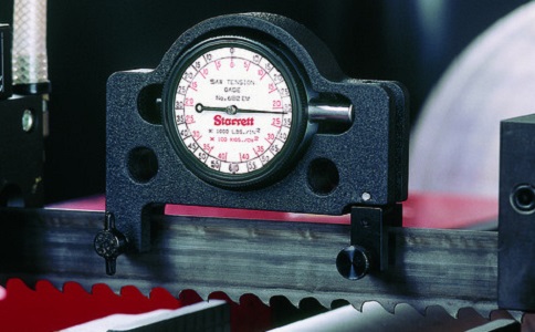 梅州锯切钛合金用双金属带锯条还是硬质合金带锯条？