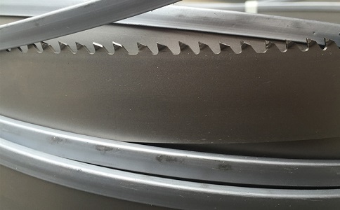 梅州折叠打开不当，会给带锯条带来哪些损伤？